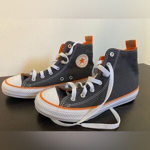 Converse Hi Top Chuck Taylor All Star Orange and Gray Size 4 Juniors